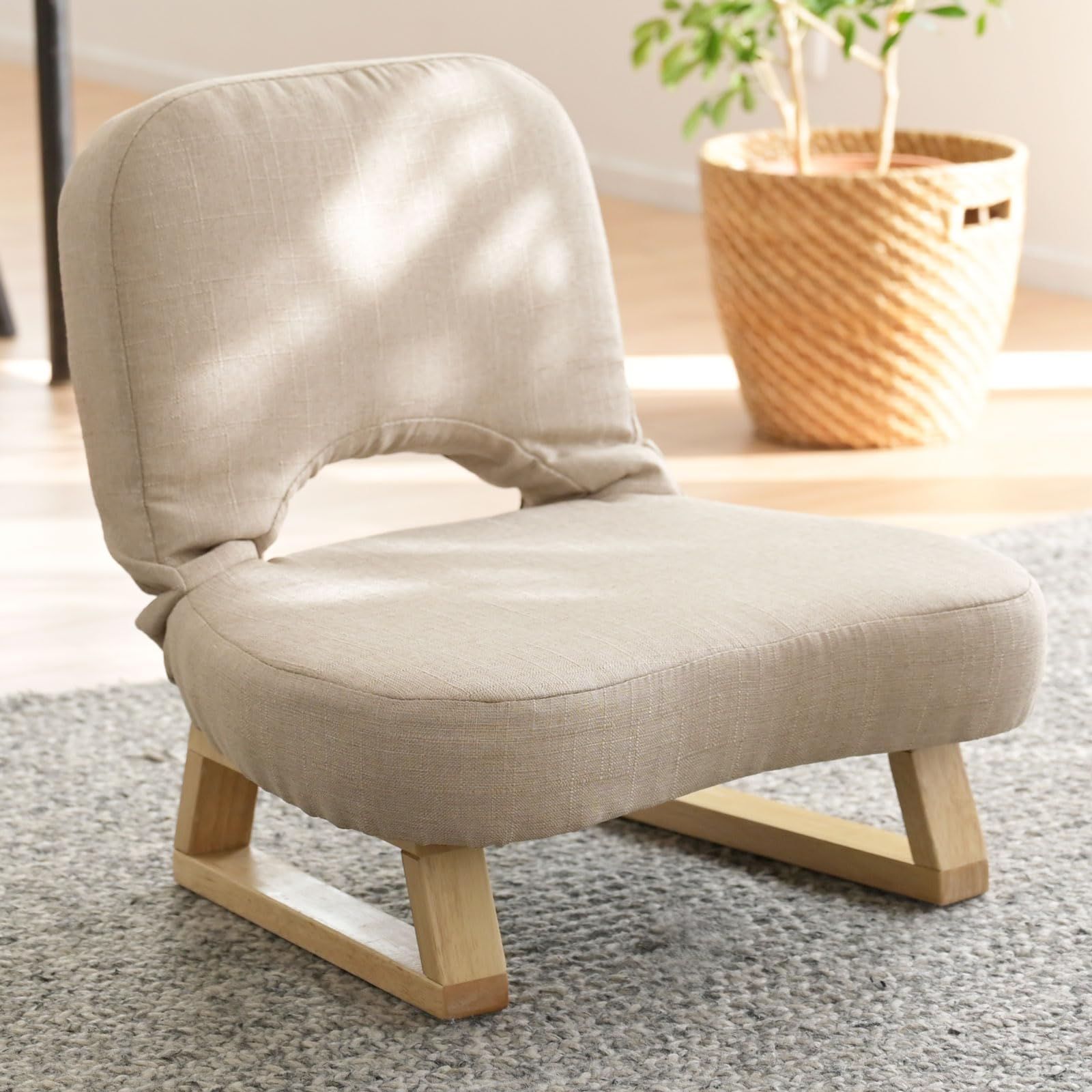 折りたたみ【完成品】 あぐら座椅子 幅46×奥行47×高さ44cm 座敷用椅子 ベージュ コンパクト 座椅子 AGR-45(ABE) [山善]
