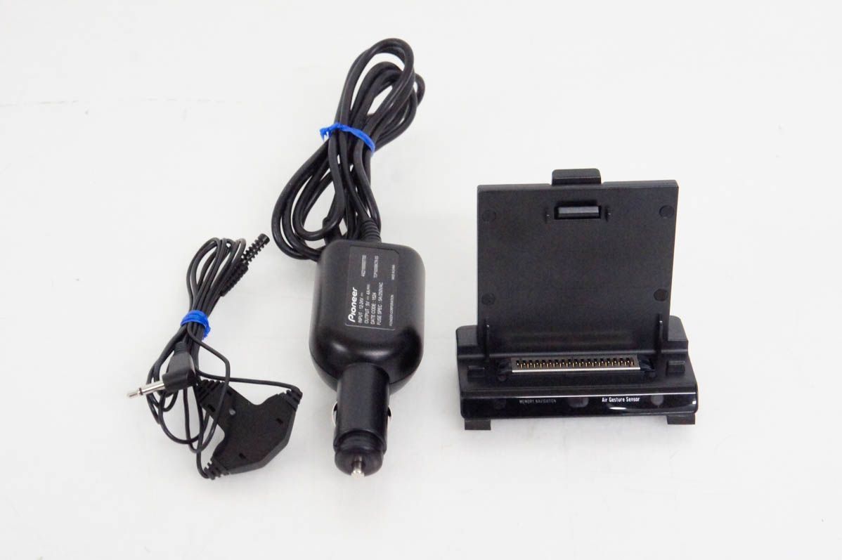 Pioneerパイオニア 6.1インチ ポータブルナビゲーション AVIC-MRP600 carrozzeria BRIGHTFACE_UK