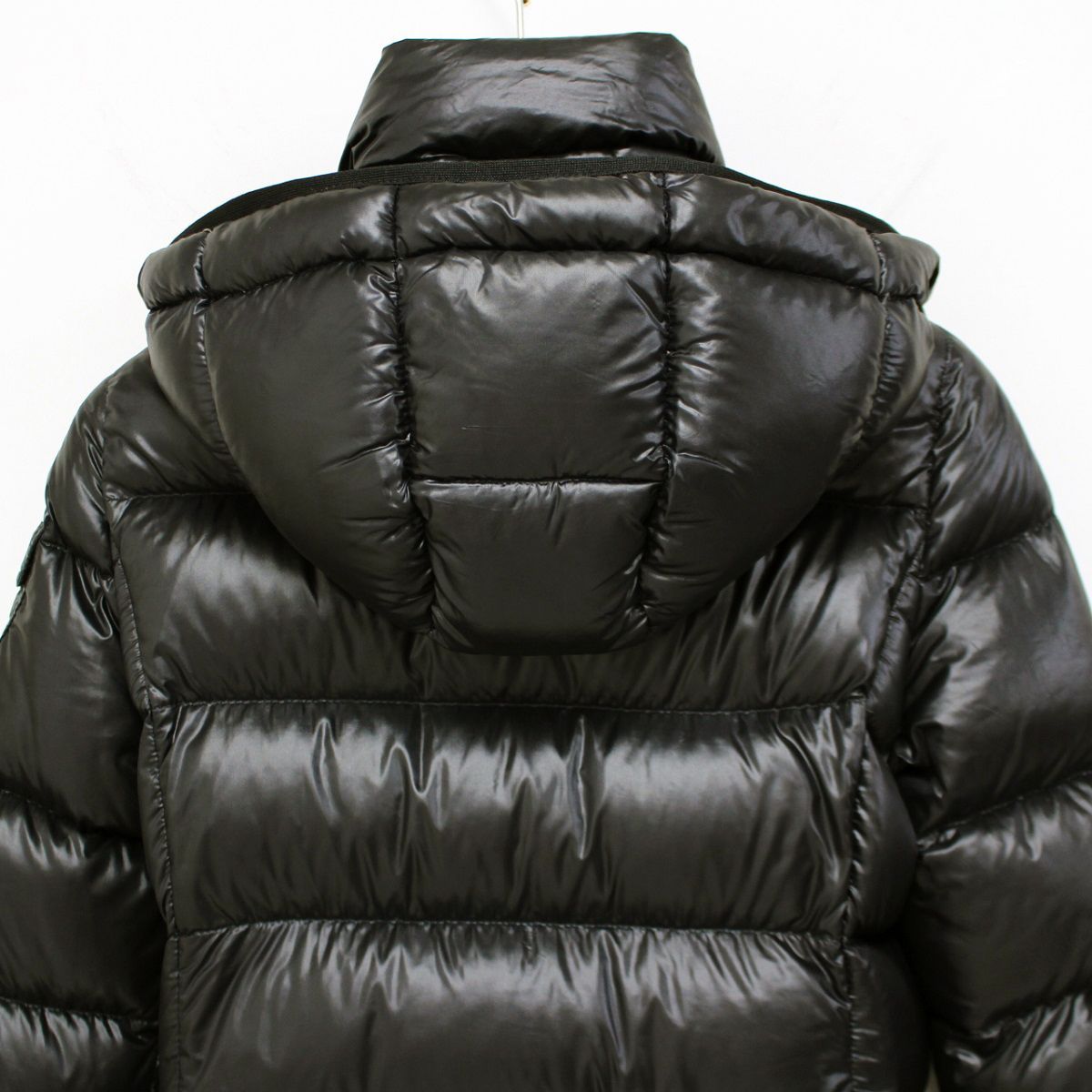 中古 MONCLER モンクレール BERRE ダウンジャケット 4692749 53052 