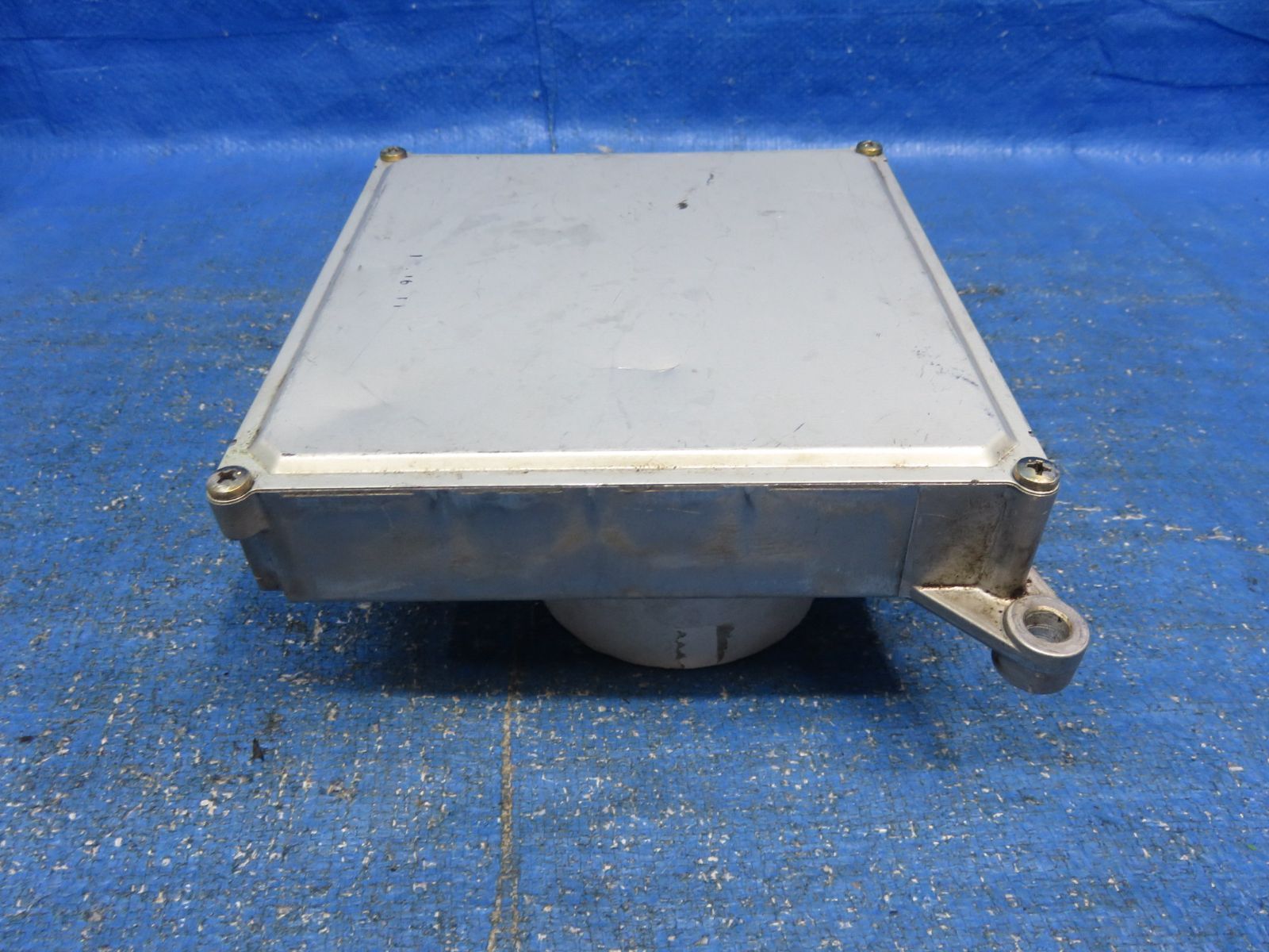 エンジンコンピュータ