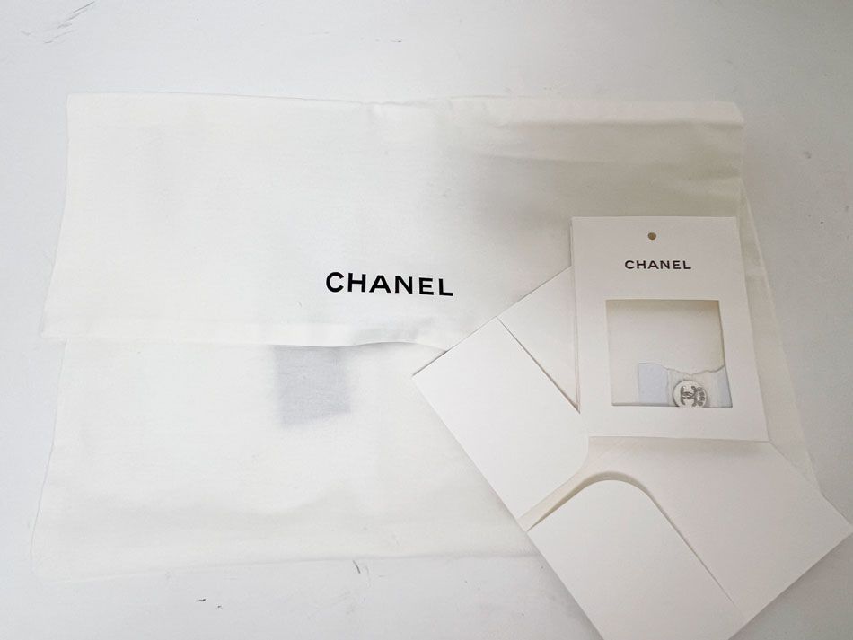 シャネル最新超激レアポーチ新品未使用 CHANCE海外限定ノベルティk01p CHANEL シャネル カーディガン レディース トップス 2025年 ココ