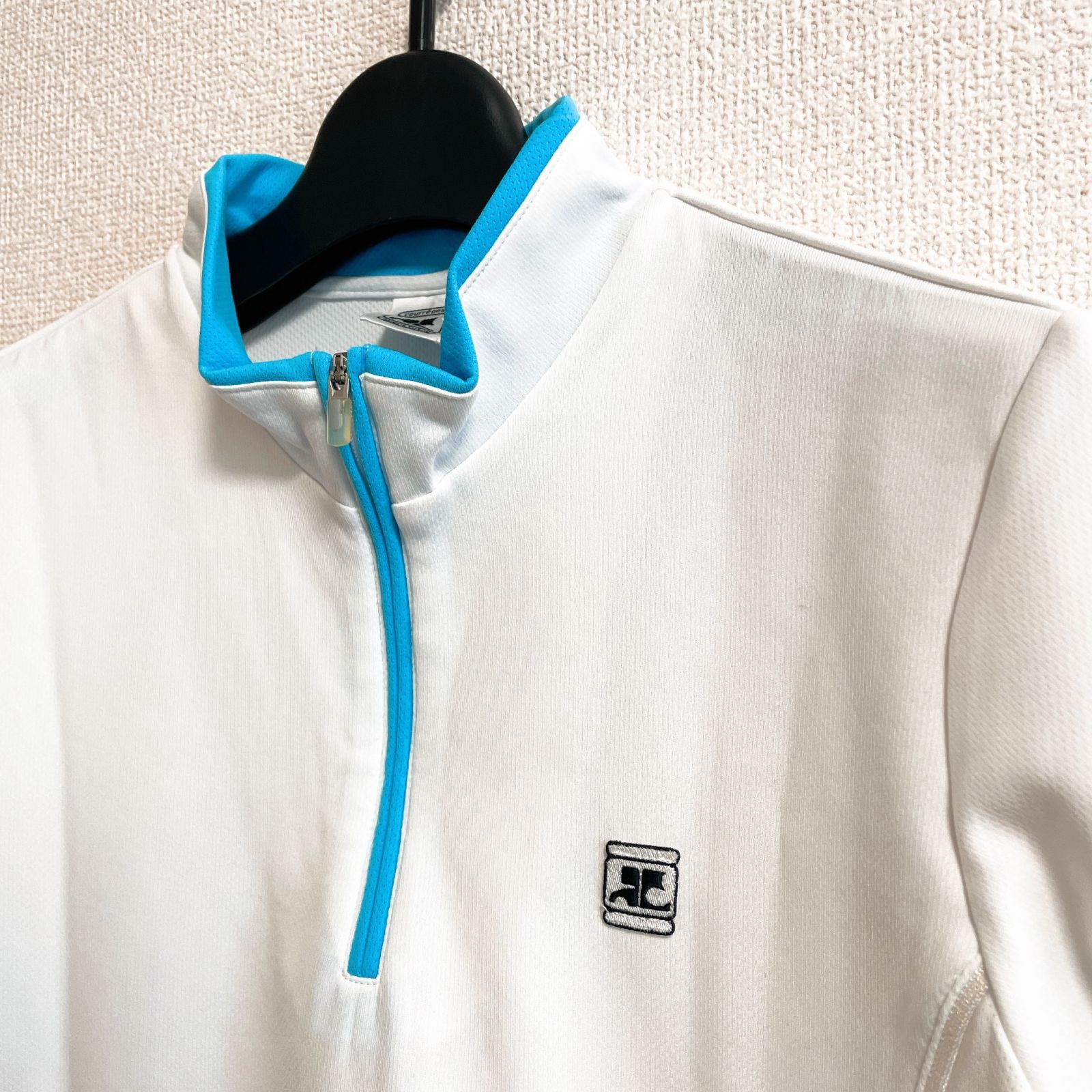 美品　courreges クレージュ　ロゴ　y2k ジップ　パーカー Courreges（パーカー）のフリマアイテム一覧