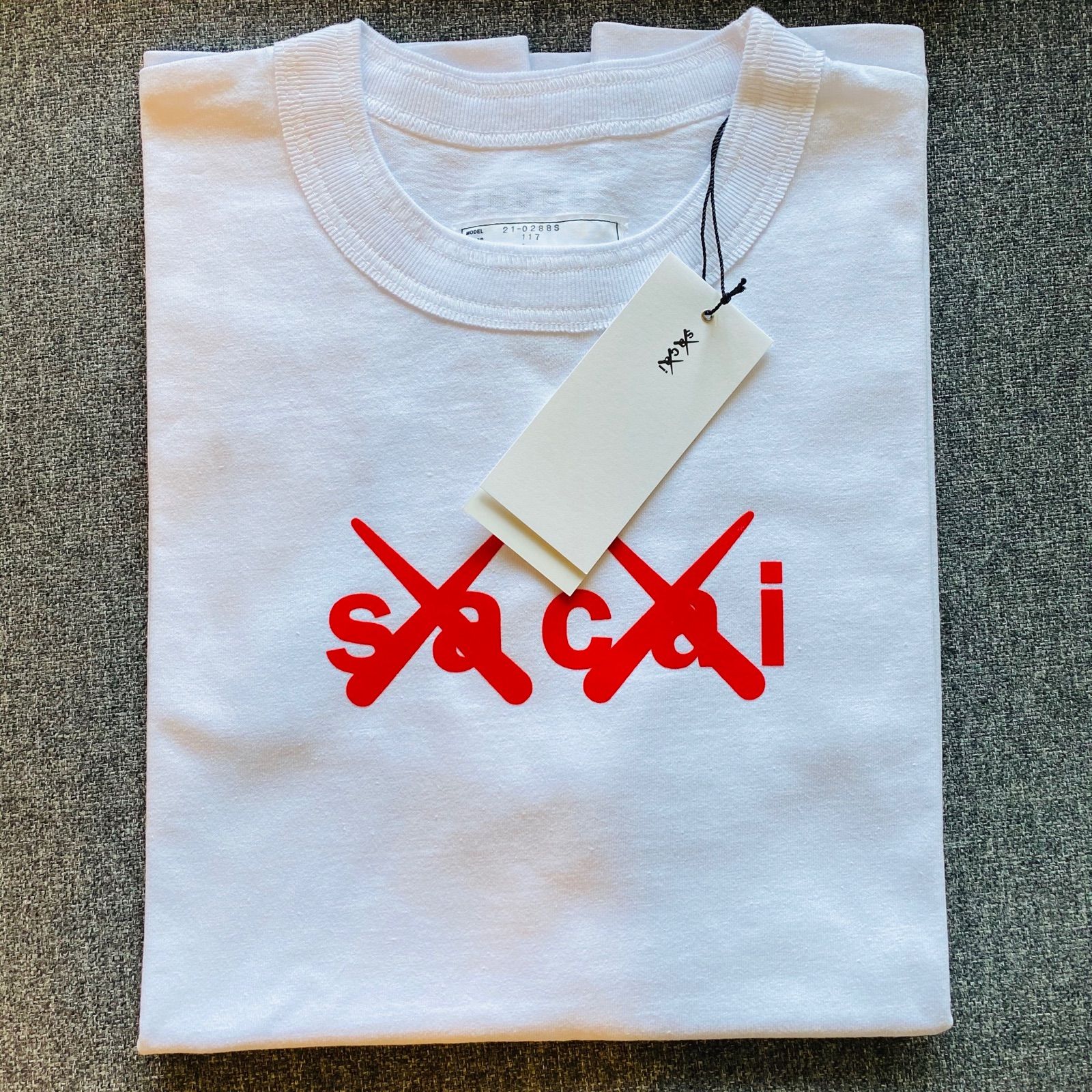 sacai kawsコラボ半袖Tシャツ　サイズ2 コラボ KAWS Sacai Embroidery T-shirt カウズ サカイ Tシャツ