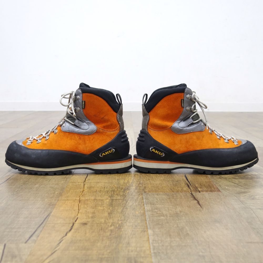 アク AKU FITZROY GTX フィッツロイ UK7.5 約26.5cm相当 登山 靴