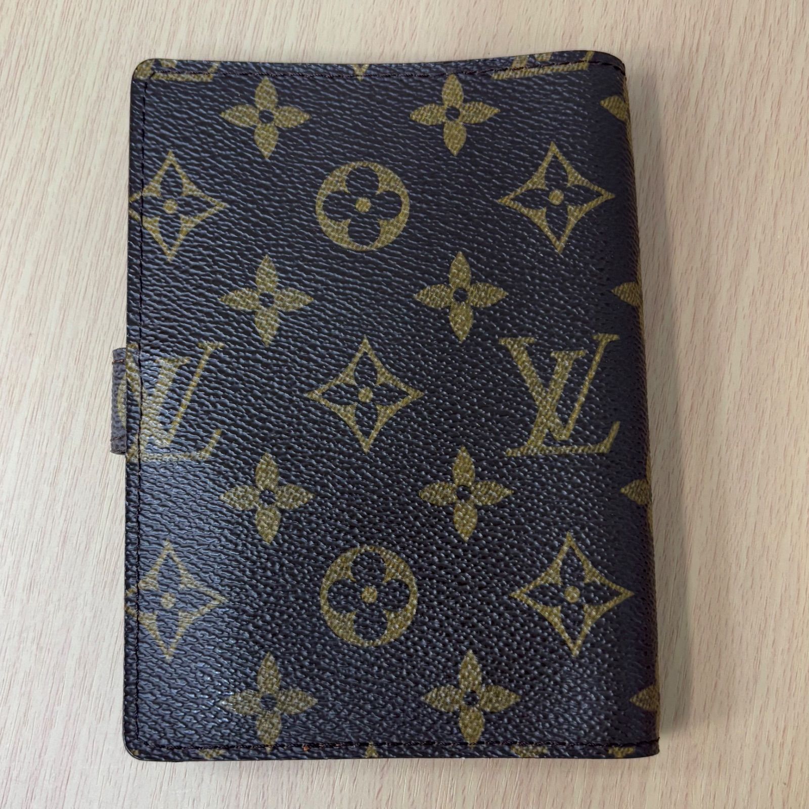 ルイヴィトン LV