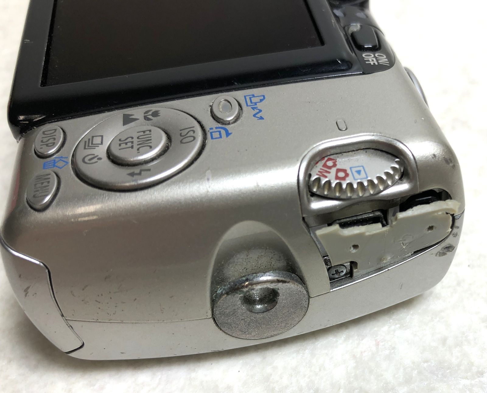 DH1077】ジャンク Canon キヤノン IXY DIGITAL 800 IS デジカメ