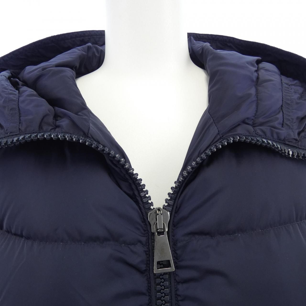 モンクレール MONCLER