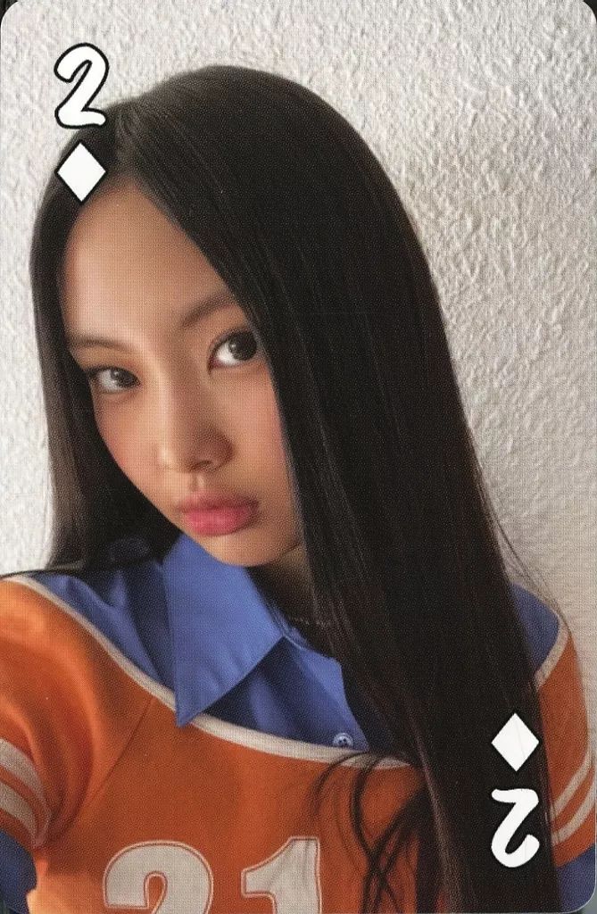 NewJeans/HYEIN(ヘイン)「ホログラム入りレアカード」✪限定特典!! NewJeans/HYEIN(ヘイン)「ホログラム入りレアカード」✪限定特典