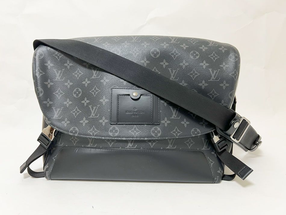 LOUIS VUITTON ルイヴィトン モノグラム エクリプス メッセンジャー