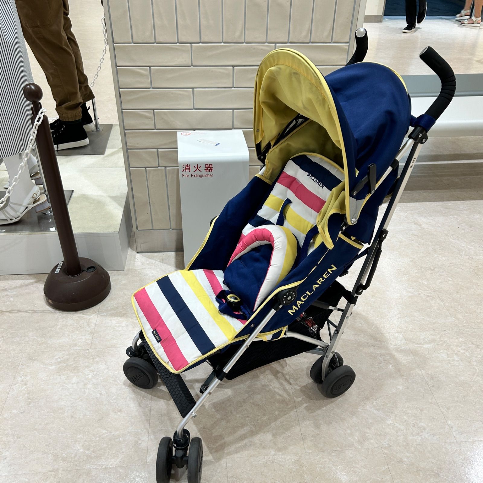 1ヶ月〜】マクラーレン ベビーカー スローラー クエスト ファミリア