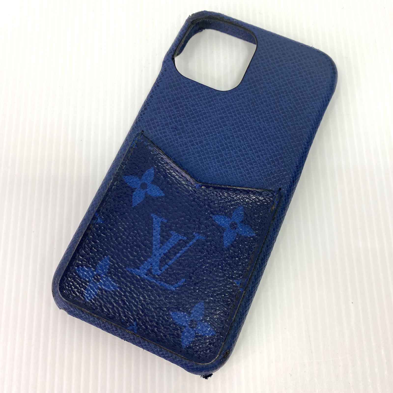 中古品】LOUIS VUITTON ルイヴィトン アイフォンケース iPhone11