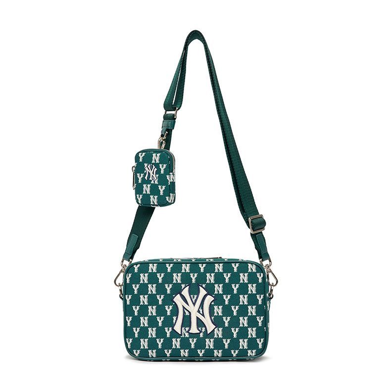 MLB モノグラム ジャカード クロスバッグ NY (D.Green) 新品 MLB KOREA ショルダーバッグ ボディーバック グリーン