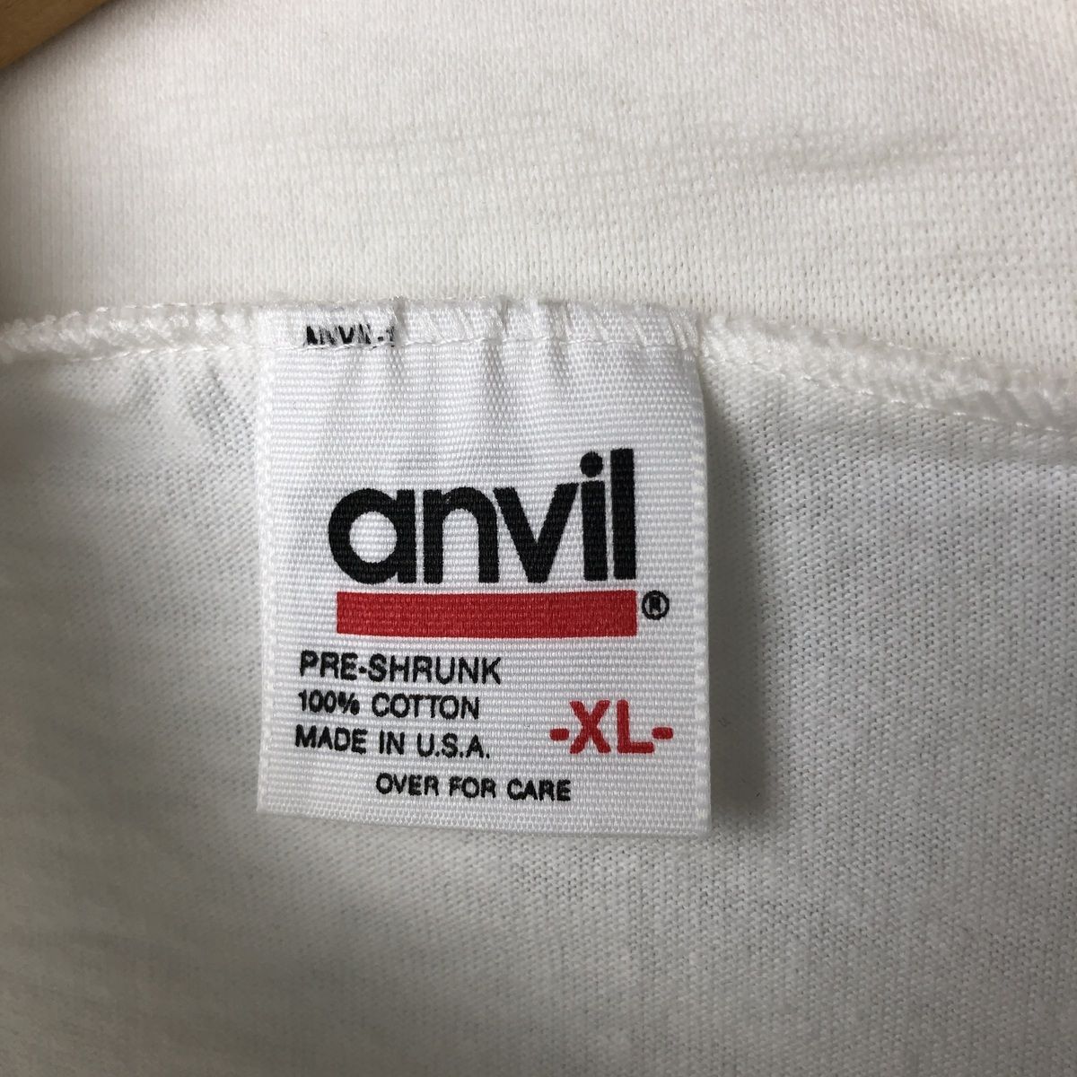 アンビル
