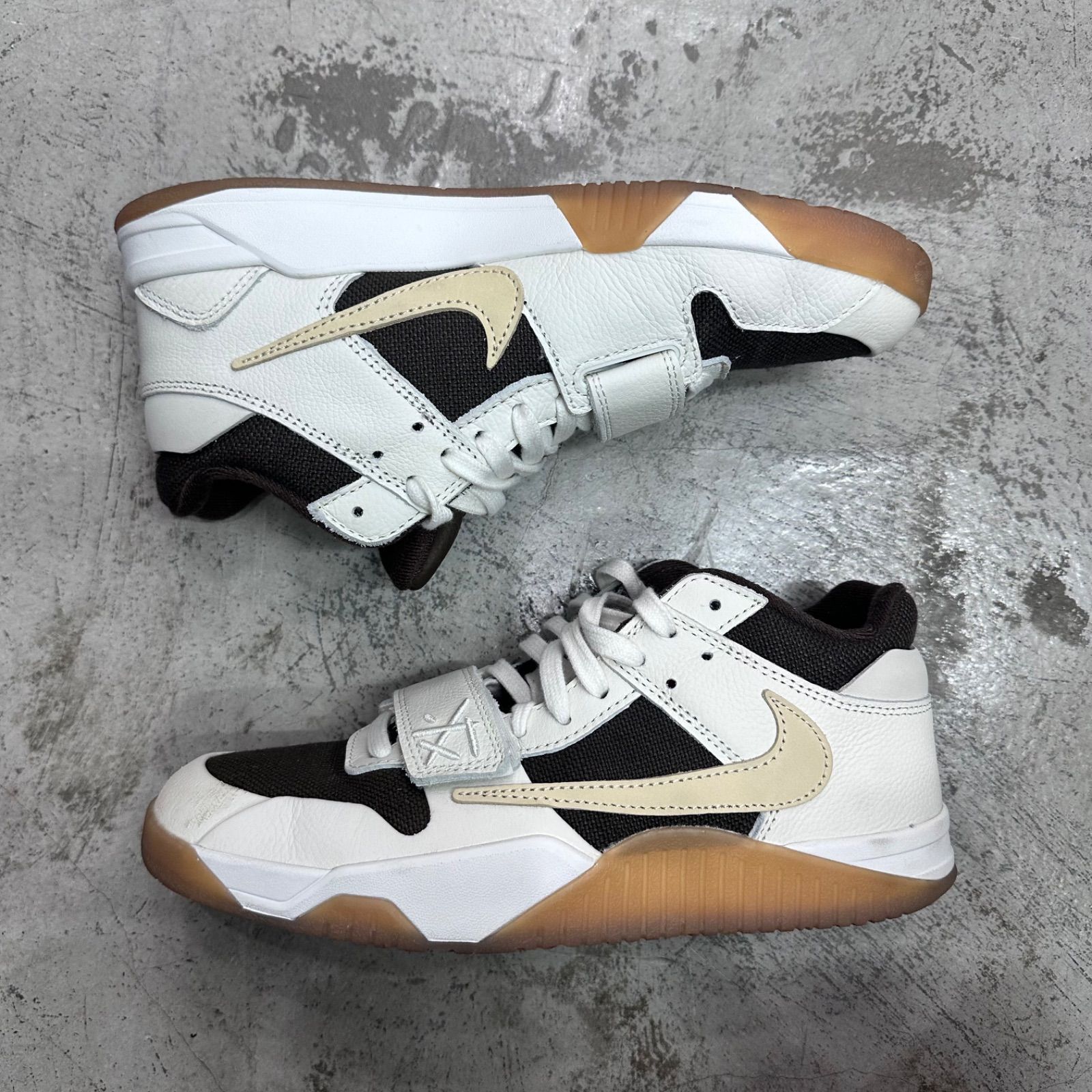 トラヴィススコットジャンプマンジャック Sail and Dark Mocha Travis