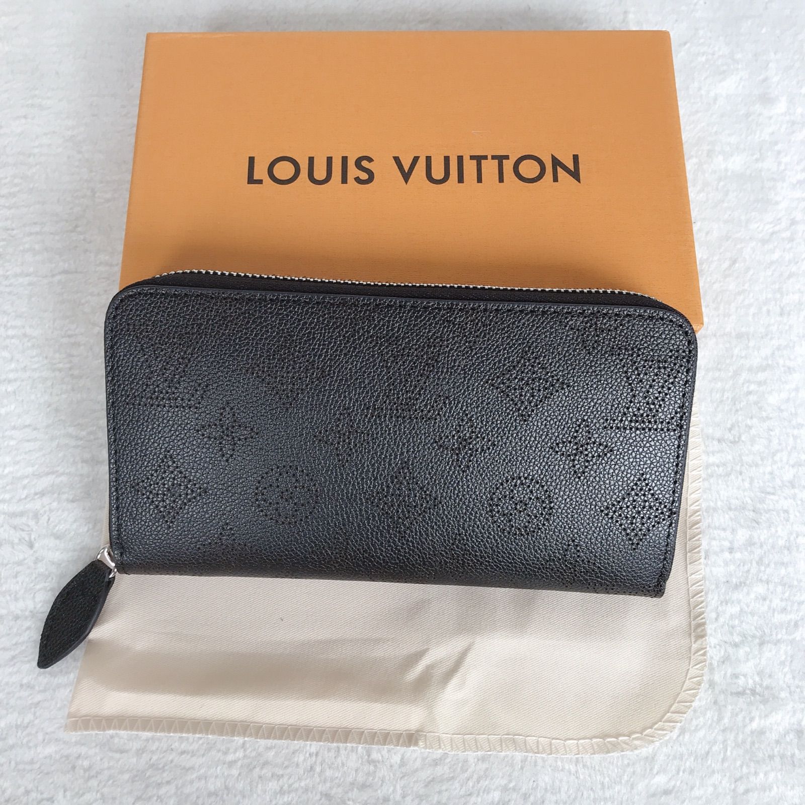 新品です LOUIS VUITTON ルイ・ヴィトン 長財布 - メルカリ