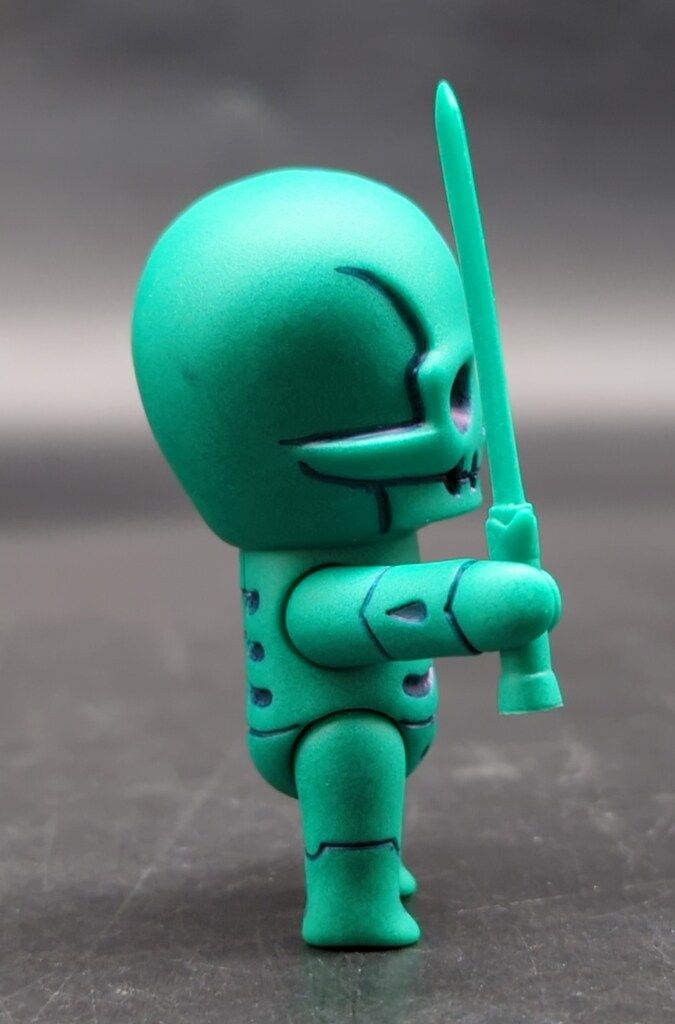 スカルチュラ スカルチュラのソフビ ガイコチュ剣士 緑成型 紺色