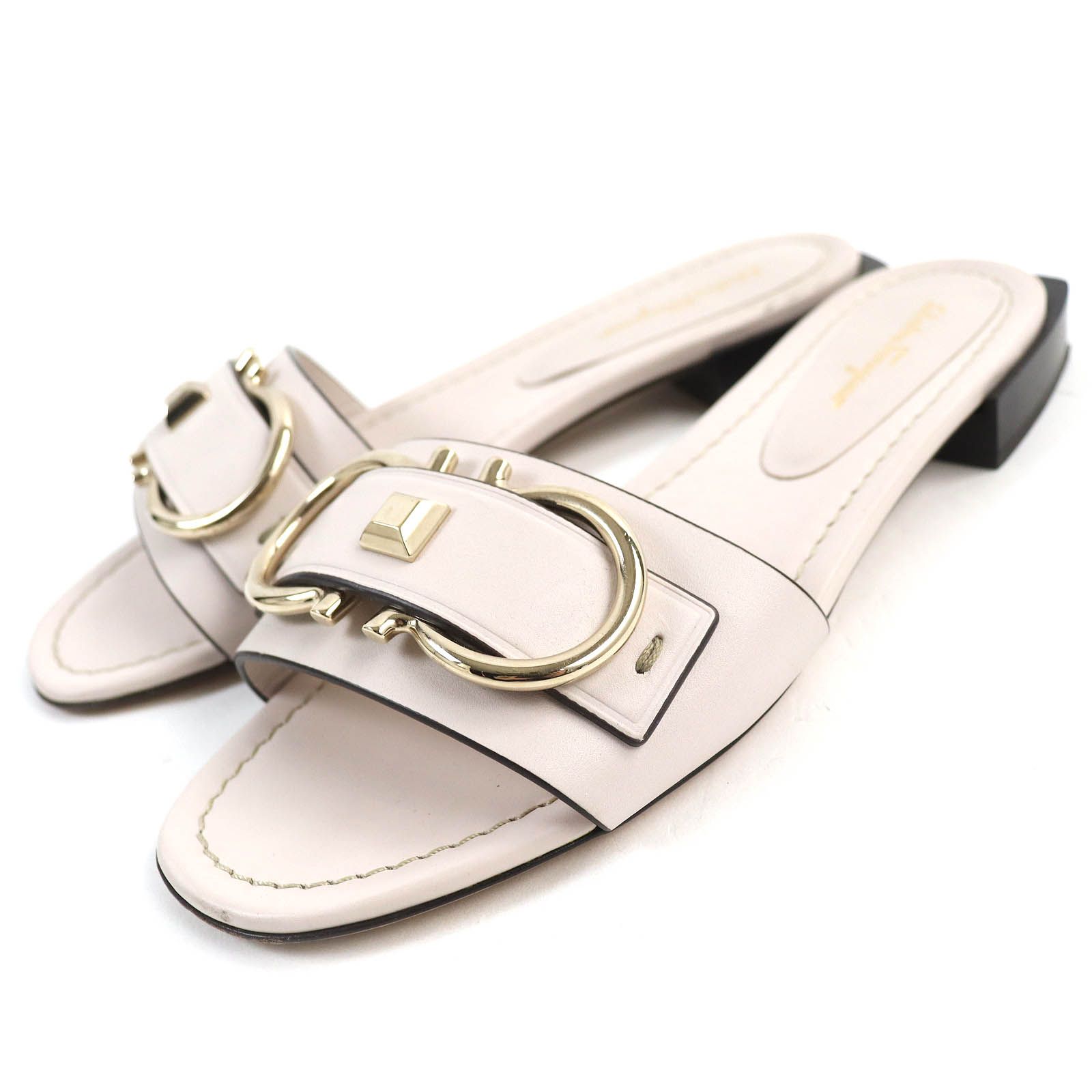 Salvatore Ferragamo ガンチーニ レザー ミュール