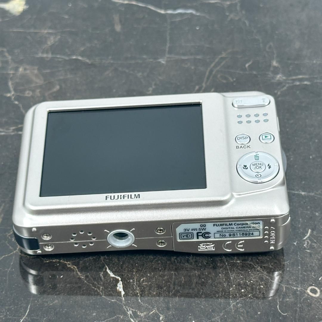 FUJIFILM FinePix A100 シルバー 富士フイルム ファインピックス