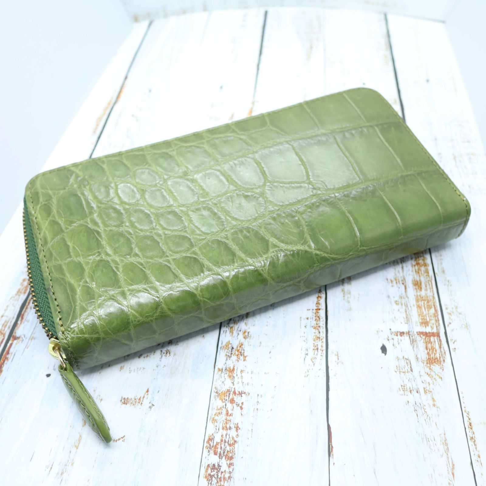 クロコダイル 本革 長財布 オリーブ グリーン 希少 マット仕上げ ワニ