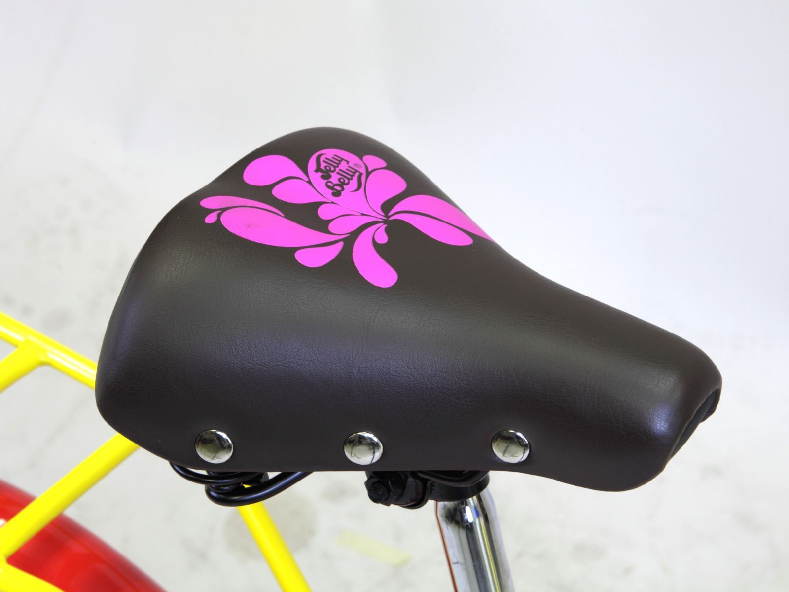 JELLY BEANS 折りたたみ自転車 赤/黄色 花柄サドル JELLY BEANS 折りたたみ自転車 赤/黄色 花柄サドル - メルカリ
