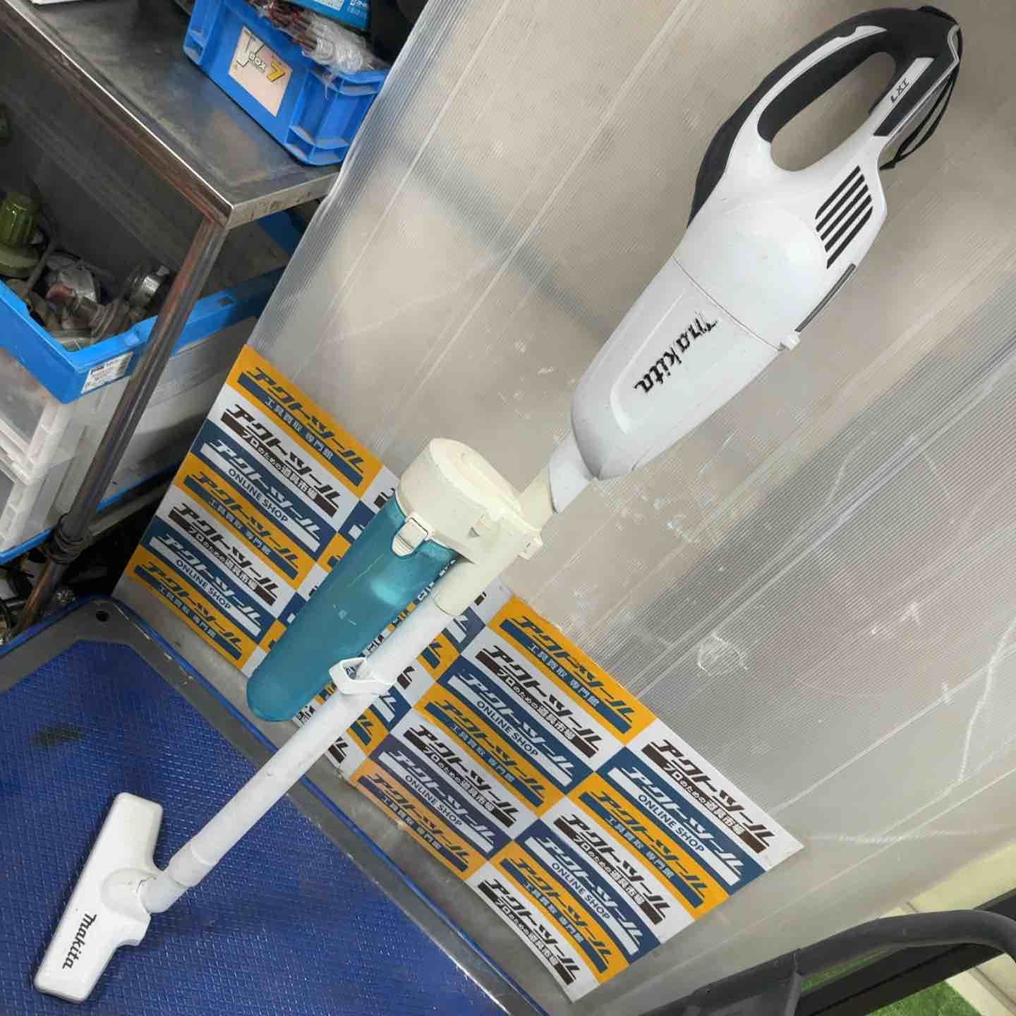 マキタ makita コードレスクリーナー CL181FDZW 草加店