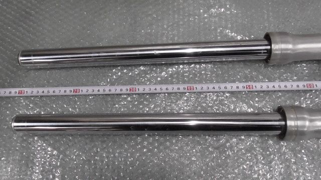 の フロントフォーク