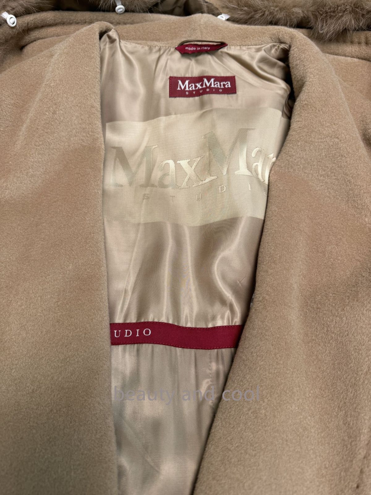 希少品 マックスマーラ MAX MARA 秋冬の新作レッドロゴカシミヤコート