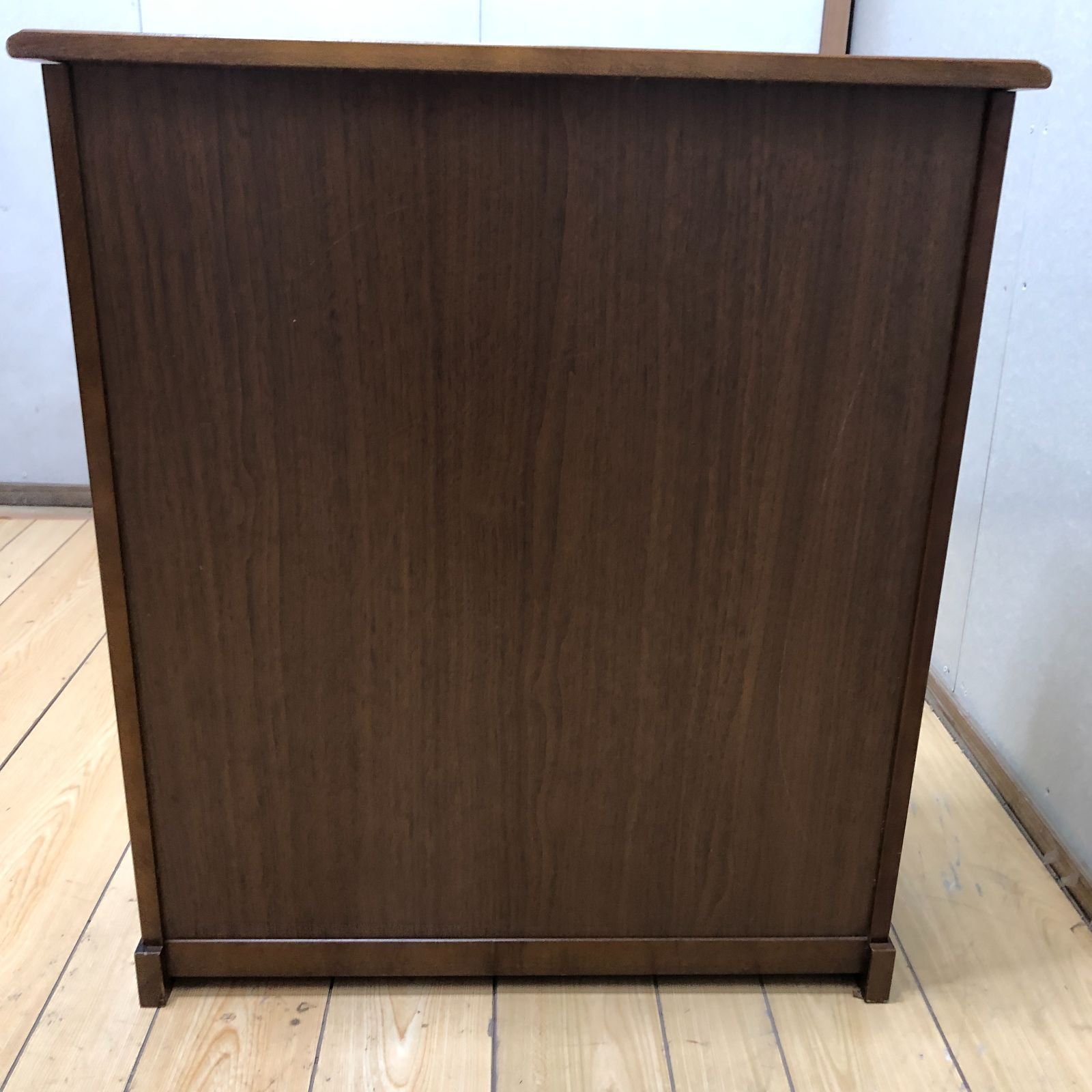 カリモク　サイドチェスト　レトロ電話台　キャビネット　コロニアル Karimoku カリモク コロニアル 電話台 サイドチェスト 美品 収納