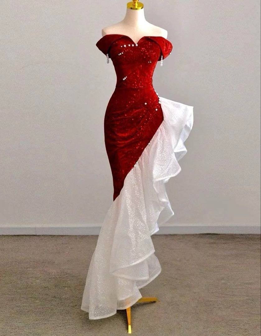 1着のみ早い者勝ち 人気 フリルがオシャレなオフショルドレス 1着のみ早い者勝ち 人気 フリルがオシャレなオフショルドレス