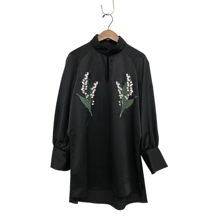 iCONOLOGY 花を着るブラウス　鈴蘭 iCONOLOGY イコノロジー 花を着るブラウス 鈴蘭 ブラック 2 001