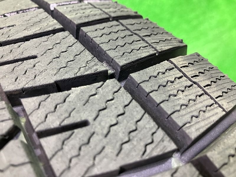 ダンロップ ウィンターマックスWM03