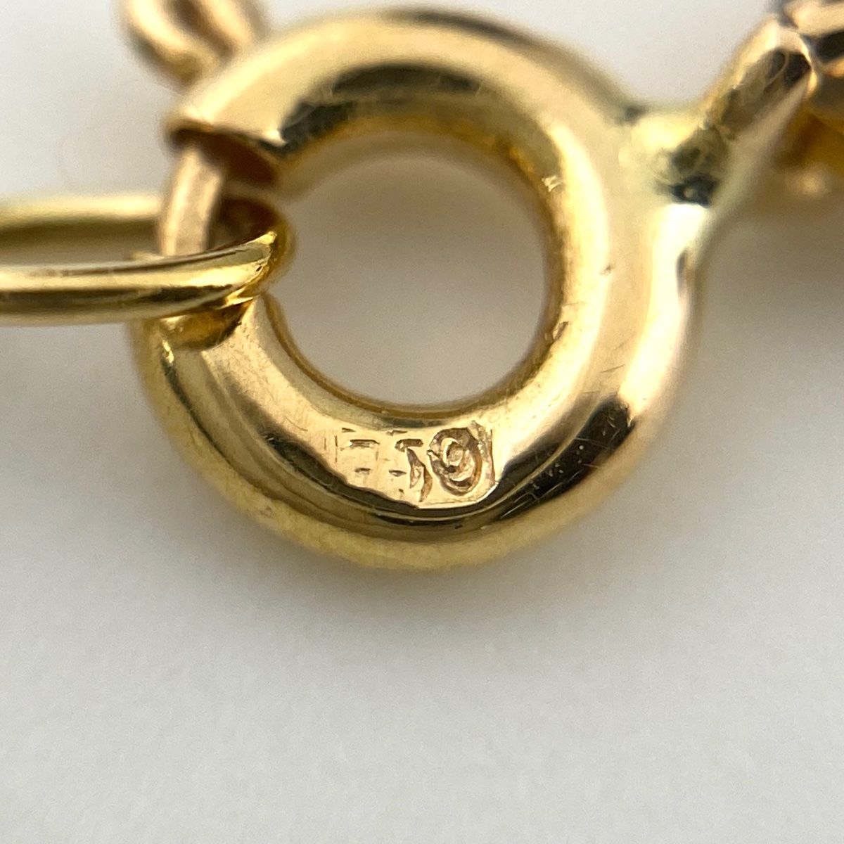 メレダイヤ デザインネックレス