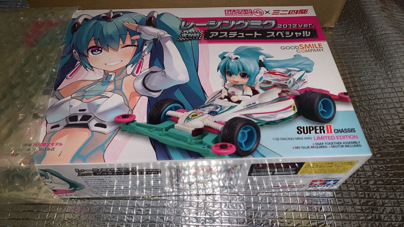 レーシングミク2012ver アスチュートスペシャル　ねんどろいど　ミニ四駆 レーシングミク ねんどろいどぷち×ミニ四駆レーシングミク
