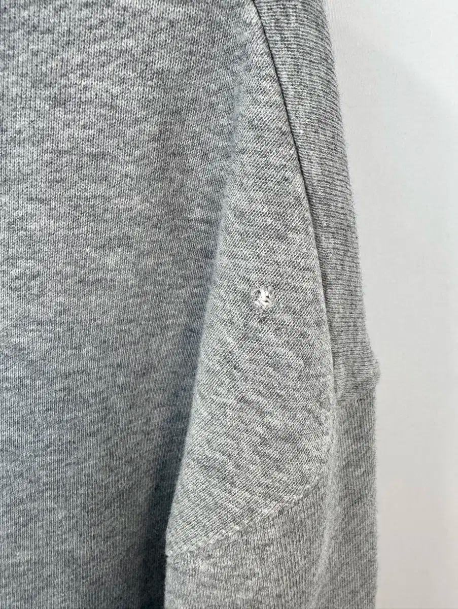 GUCCI グッチ グラゴン 刺繡 グレー フード付きTシャツ S