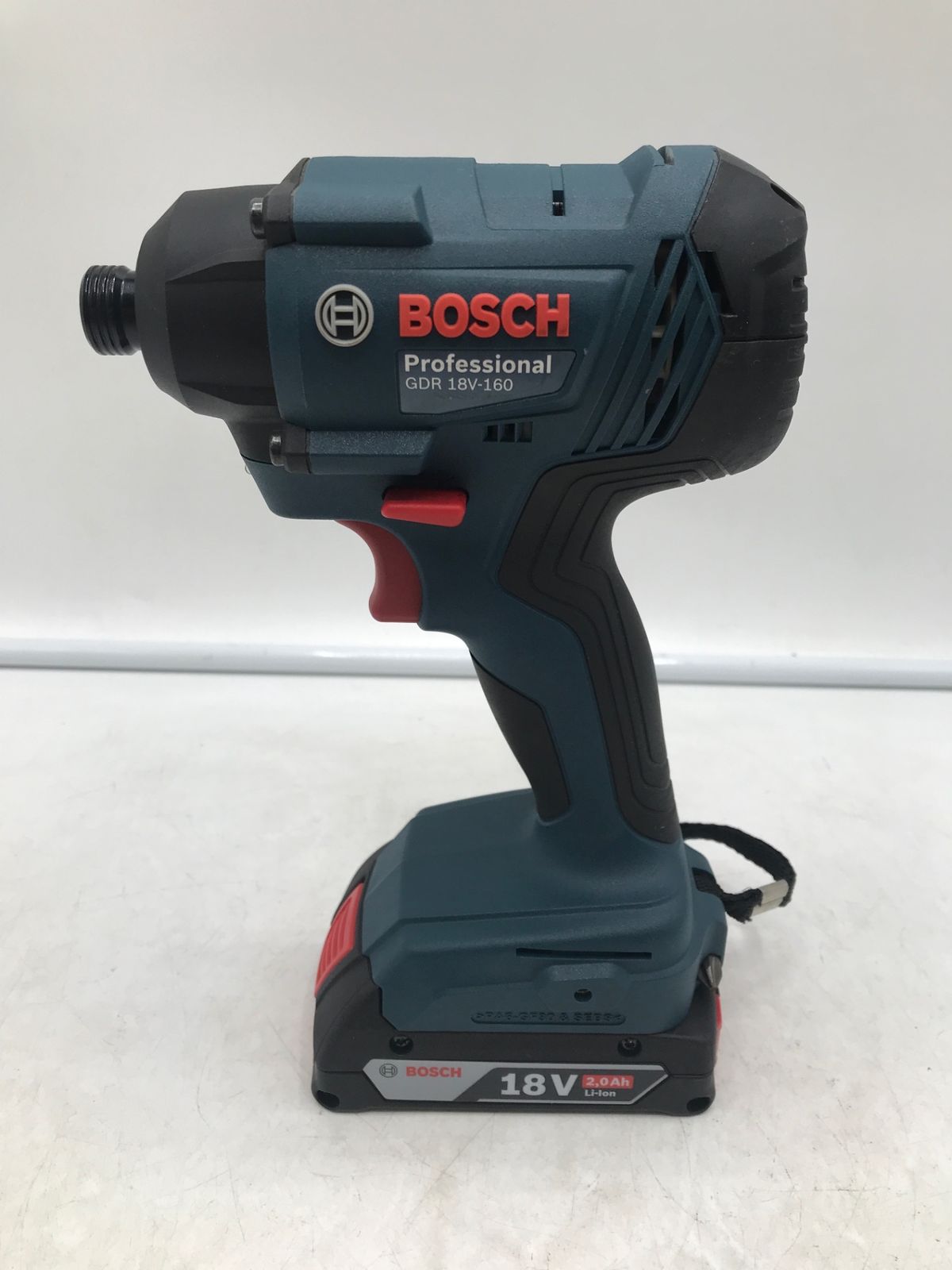 18Vコードレスインパクトドライバー