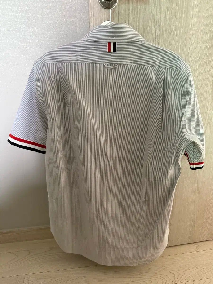 THOM BROWNE 半袖シャツ サイズ2 ストライプ Thom Browne(トム・ブラウン) ストライプ 半袖 シャツ 2 サイズ