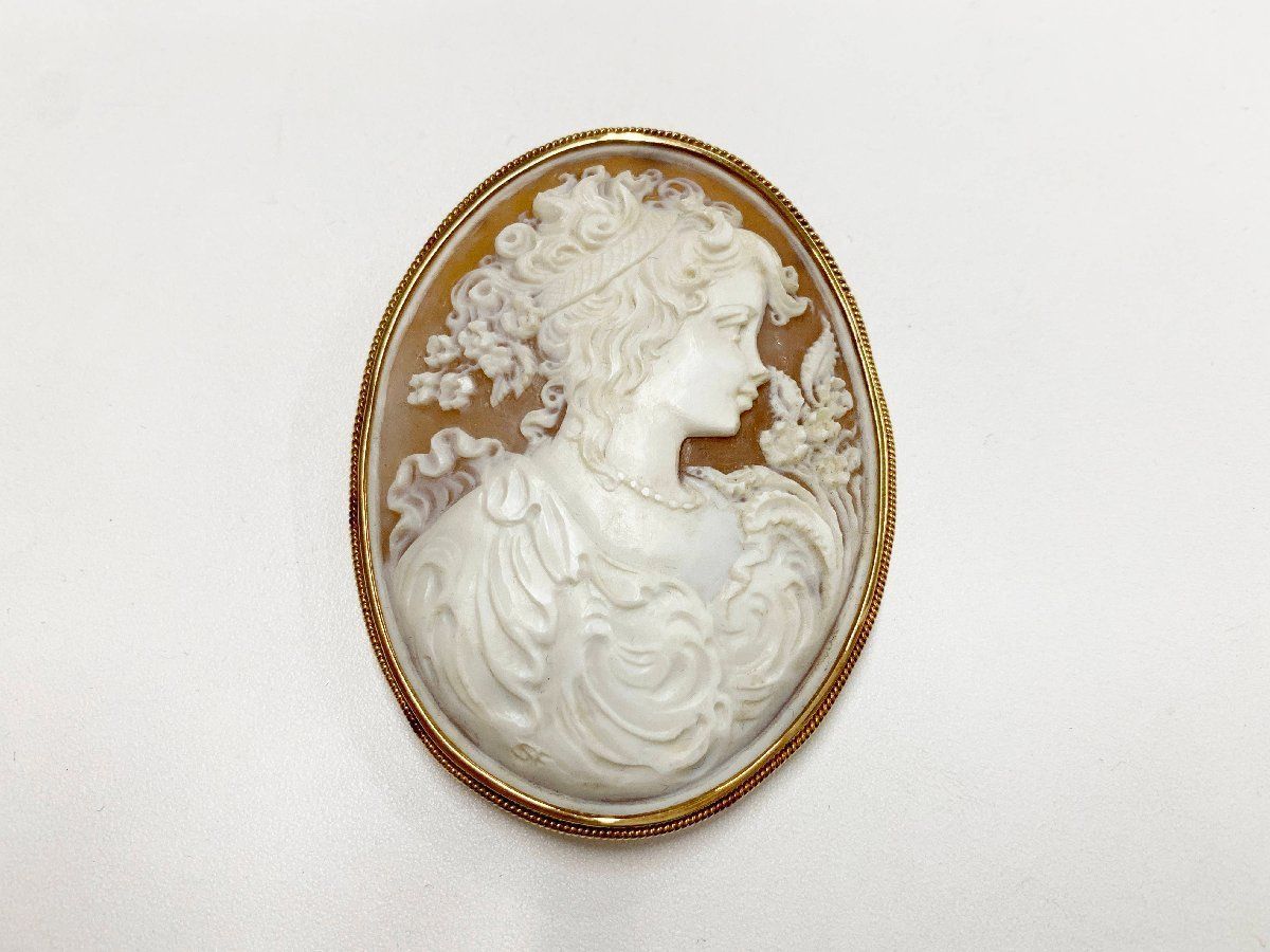ヴィンテージ カメオ ブローチ シェル 18K 重さ14.9g レトロ ペンダントトップ 2Way 浮き彫り 縦6cm 横4.7cm 貴婦人 女性肖像 他400