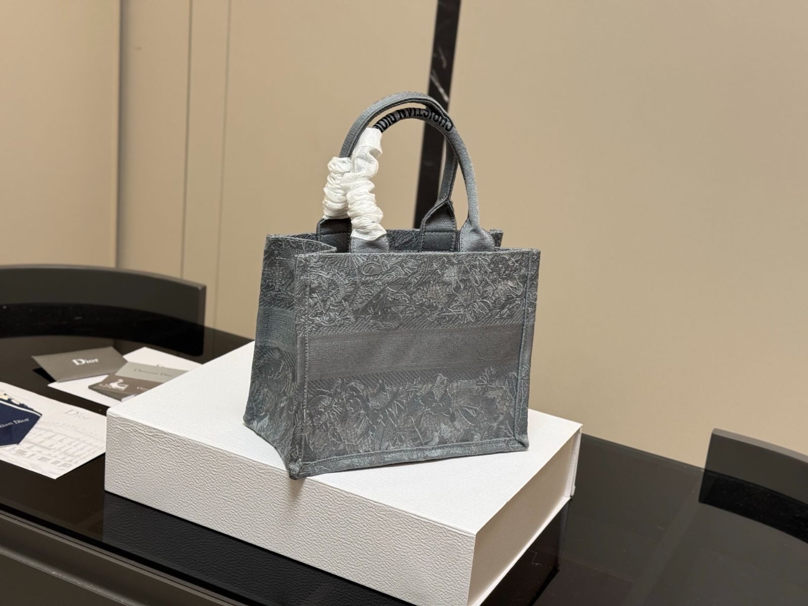 今日特価】Dior Original Jacquard Book Tote ディオール