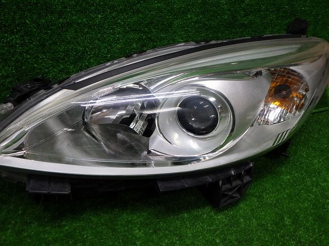 比較的綺麗 マツダ CW プレマシー ラフェスタ ヘッドライト左右