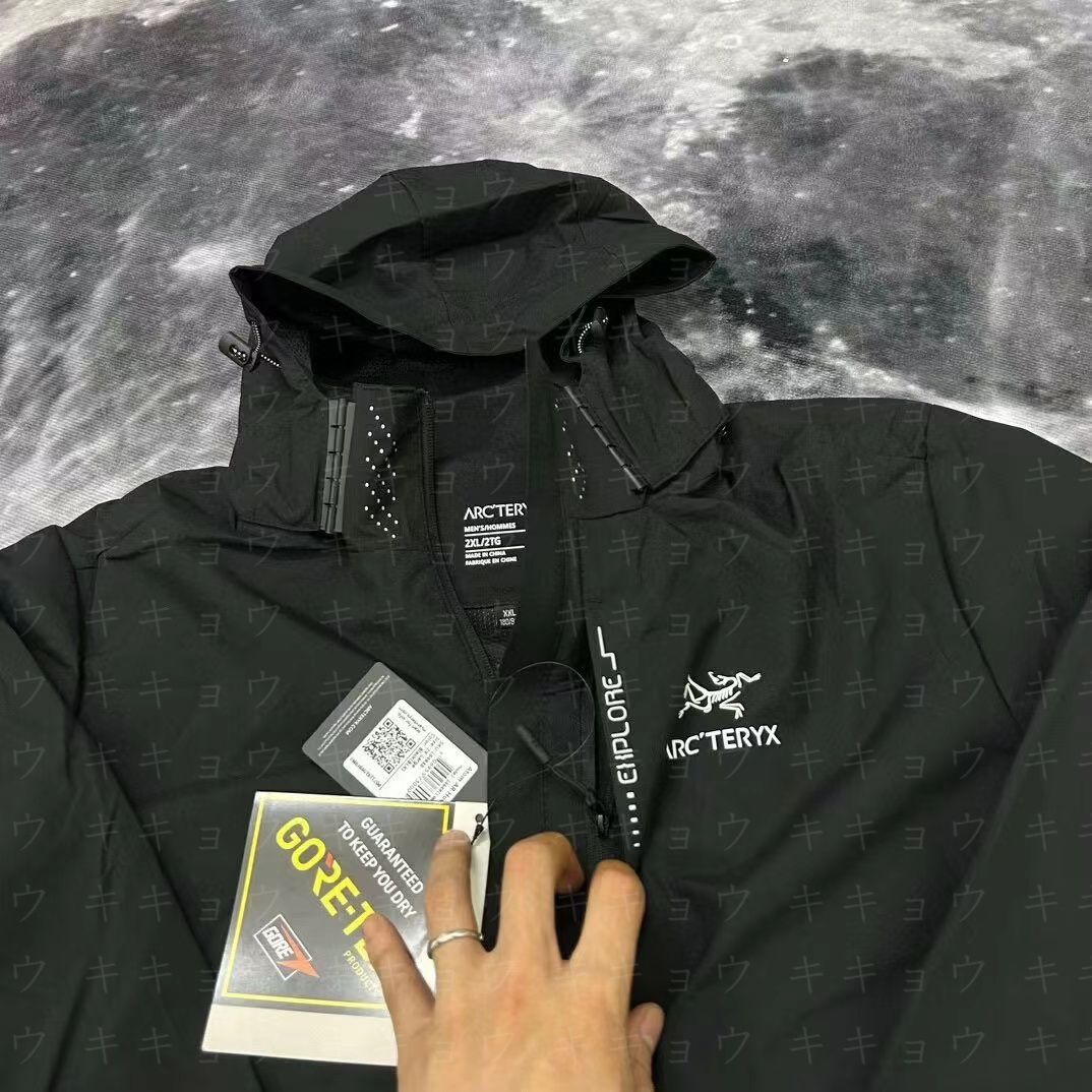 新品 未使用 ARC'TERYX アークテリクス マウンテンパーカー 男女兼用 - メルカリ