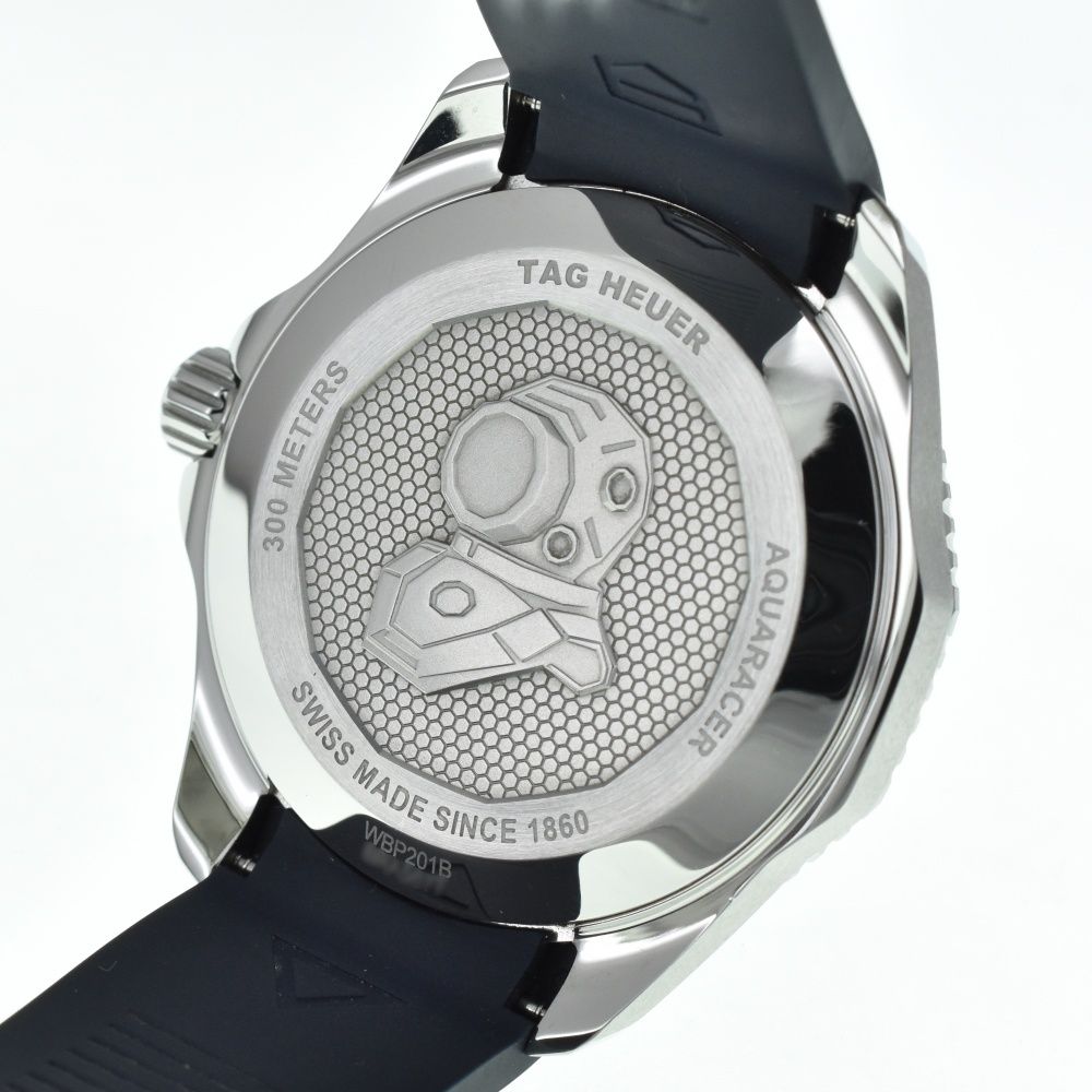 タグホイヤー TAG HEUER WBP201B アクアレーサー デイト 自動巻き