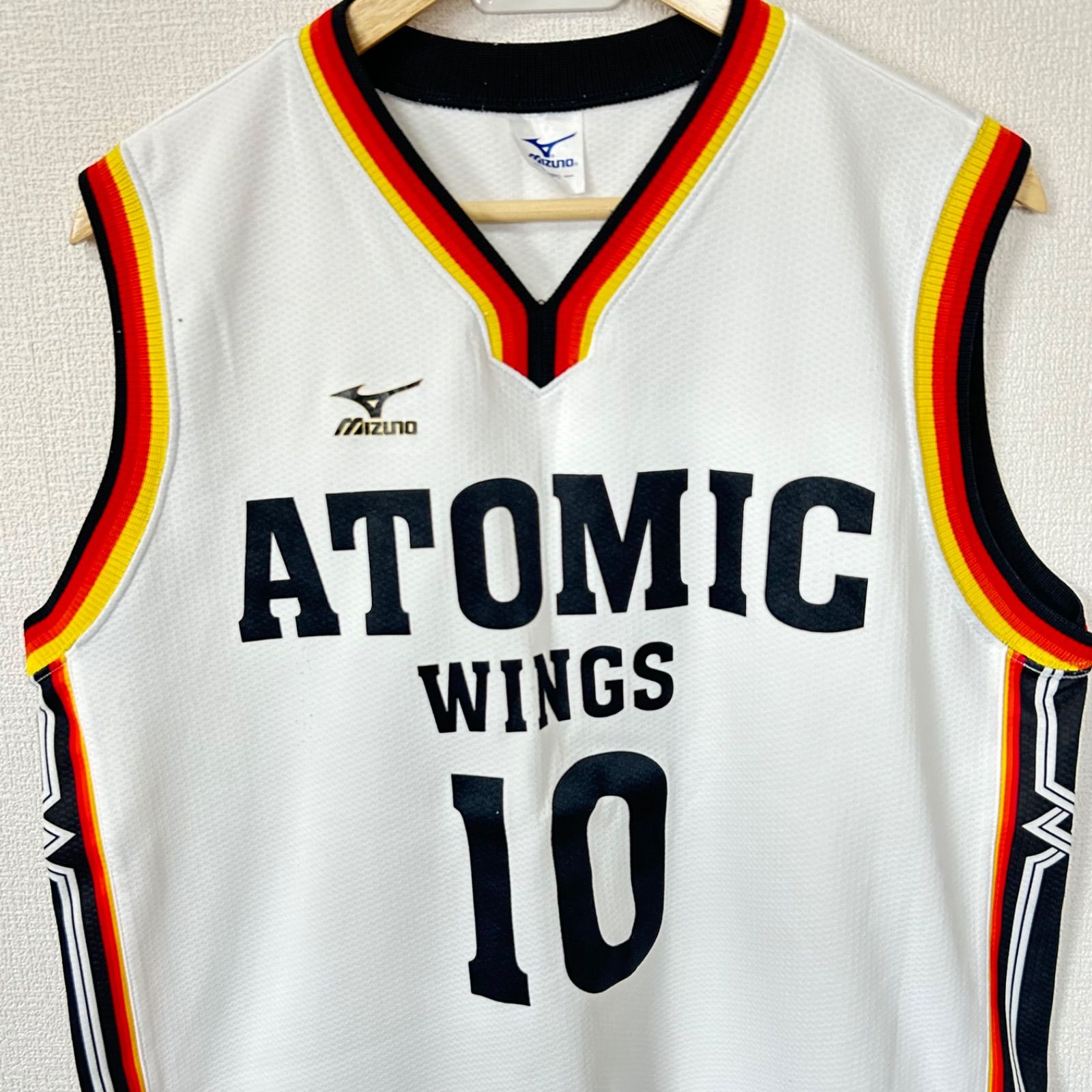 日本製(^w^)b MIZUNO ミズノ バスケットボール ユニフォーム ATOMIC WINGS 10 フロッキープリント タンクトップ ゲームシャツ ウェア 古着MIX ホワイト 白 メンズ サイズO