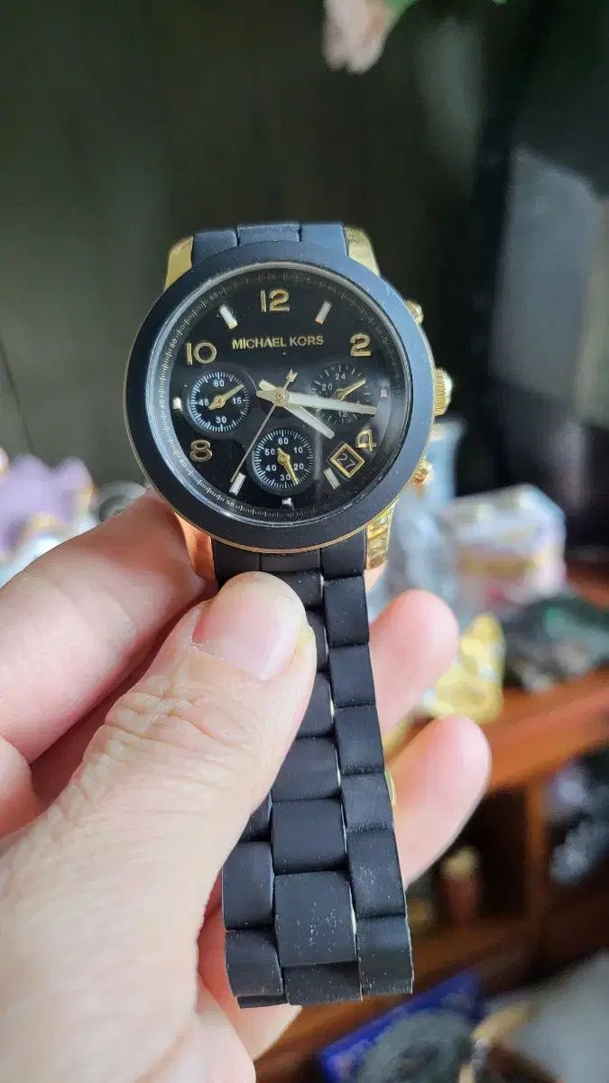 MICHAEL KORS マイケル コース ブラック - ゴールド ウレタン 時計