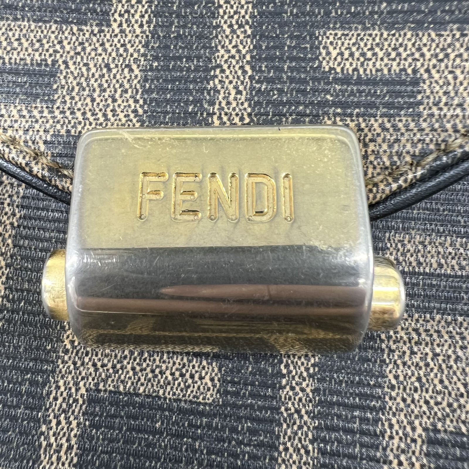 フェンディ Bランク