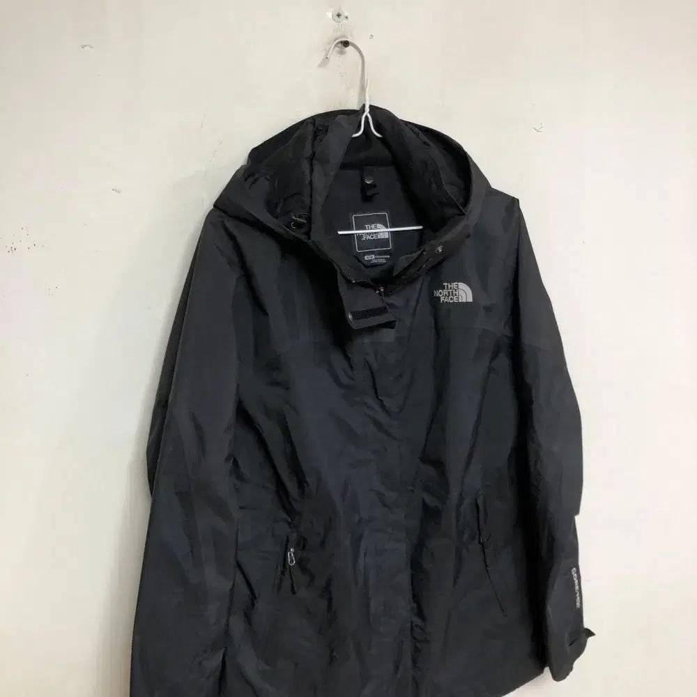 THE NORTH FACE 黒 フード付きジャケット GORE-TEX 140 THE NORTH FACE / SIDECUT GORE-TEX JACKET