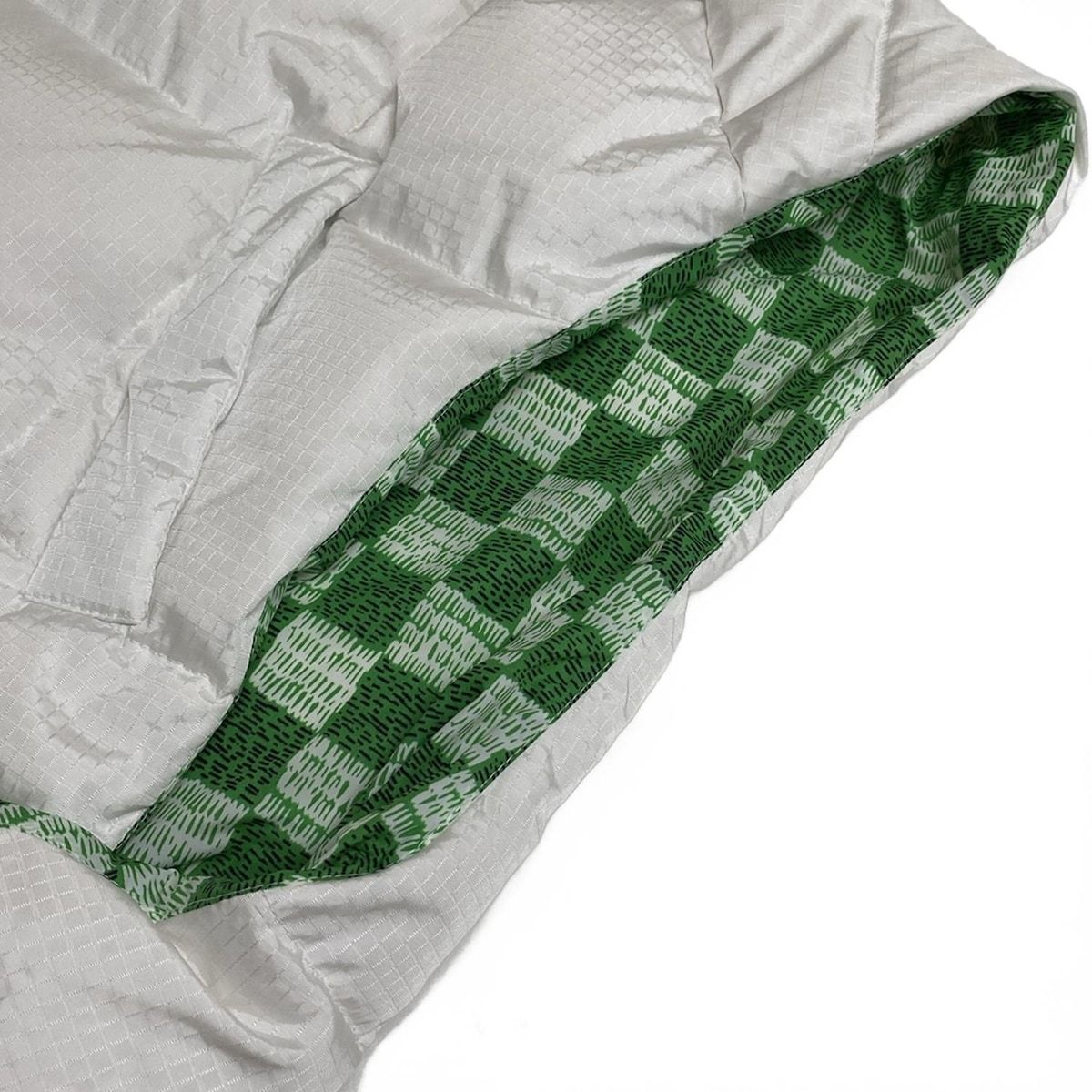 ルイヴィトン ダウンベスト