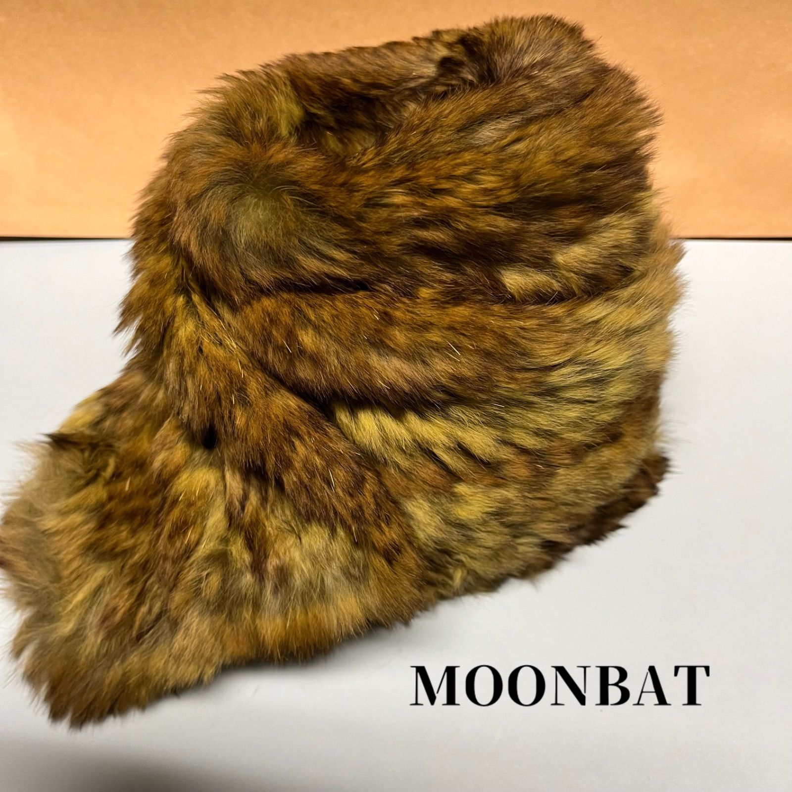 美品】フェイクファーマフラー ムーンバット MOONBAT 緑系 太め - メルカリ