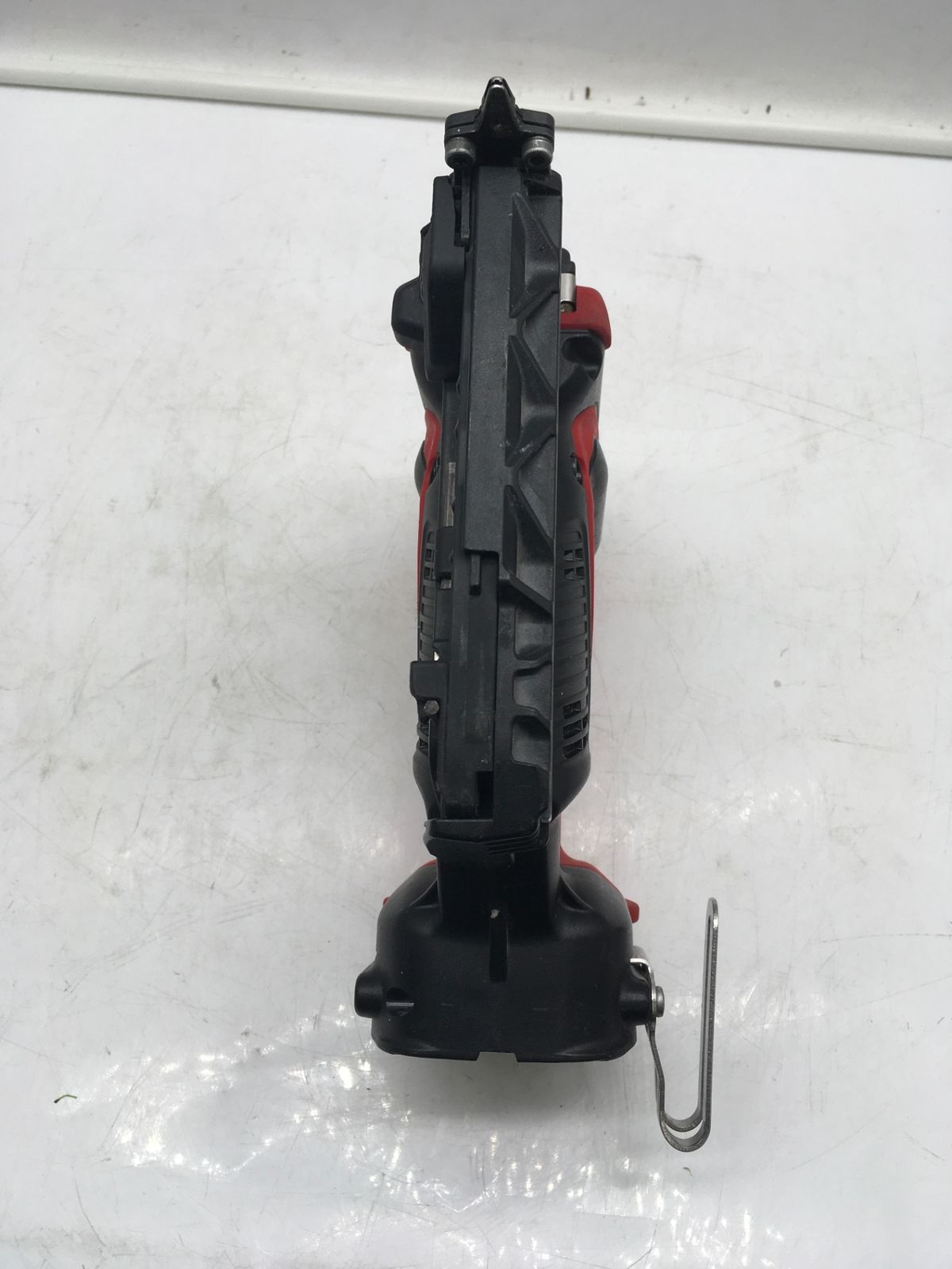 18V|14.4V充電式ピンネイラ