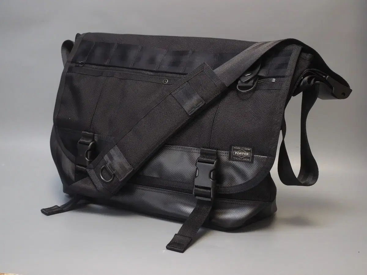 Porter ポーター ヒート メッセンジャーバッグ