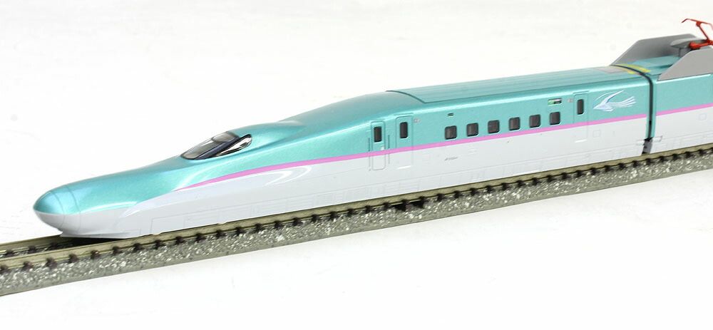 E5系新幹線「はやぶさ」 基本セット(3両) 【KATO・10-1663】 「鉄道
